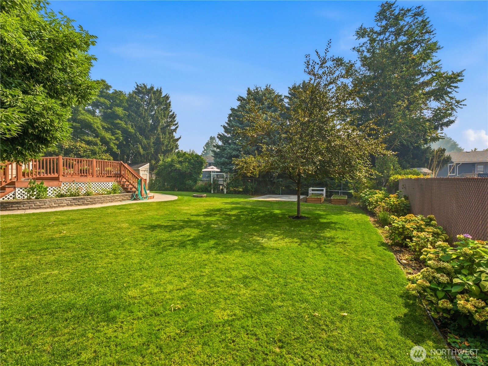 217 Ridgemont Drive Property Photo 38