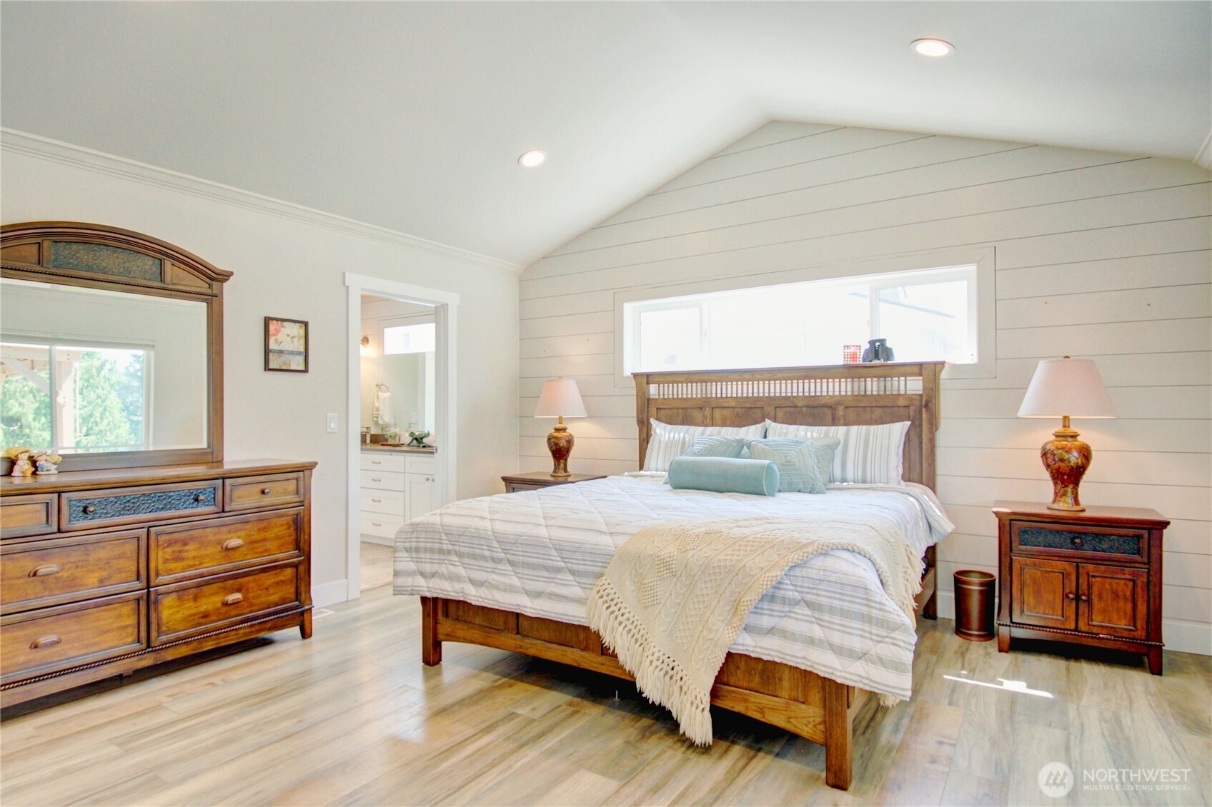 21031 Frank Waters Road Property Photo 9