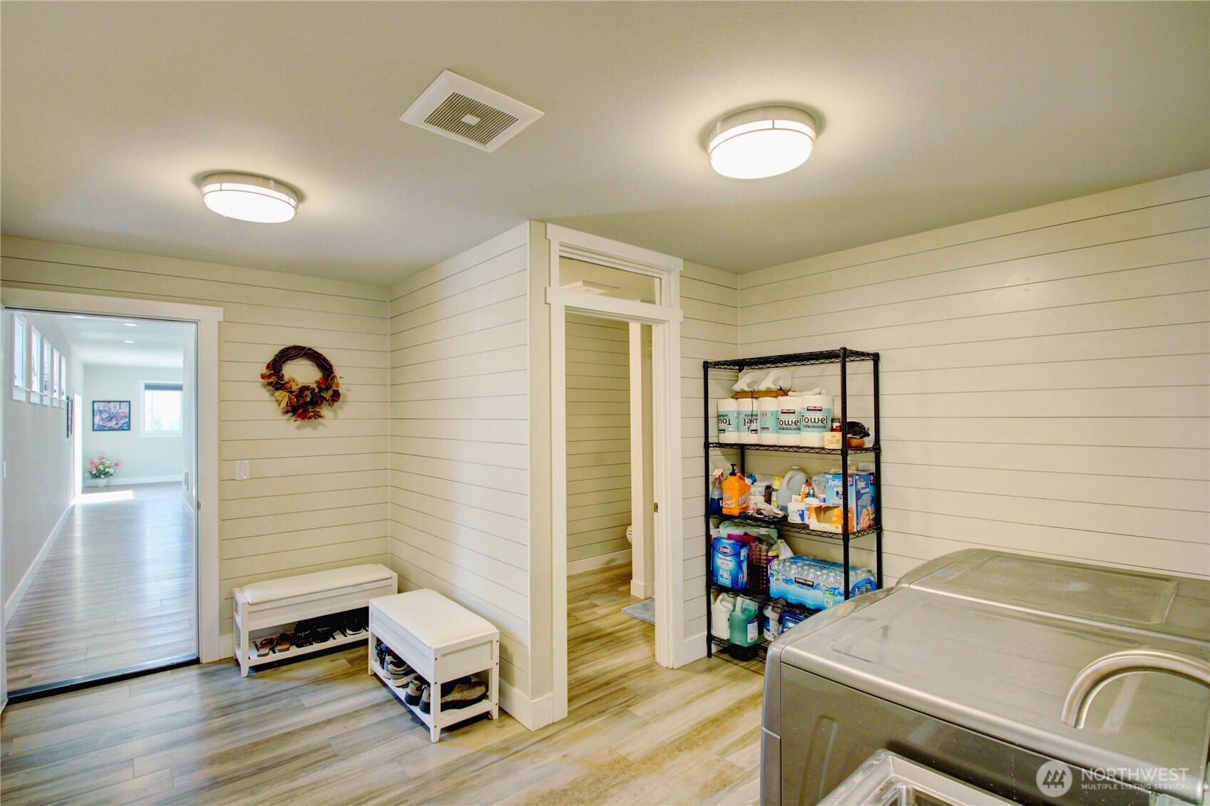 21031 Frank Waters Road Property Photo 14