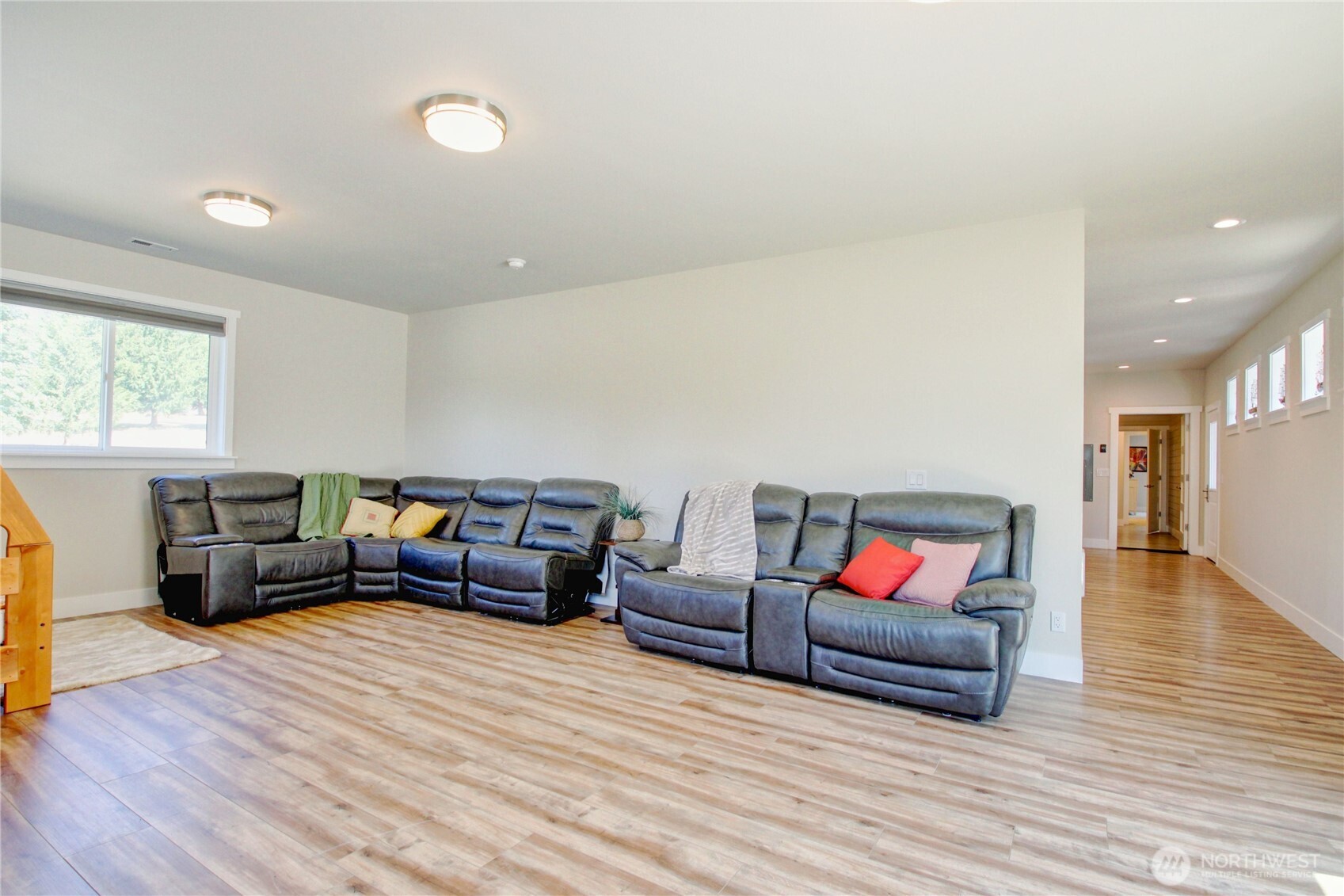 21031 Frank Waters Road Property Photo 16