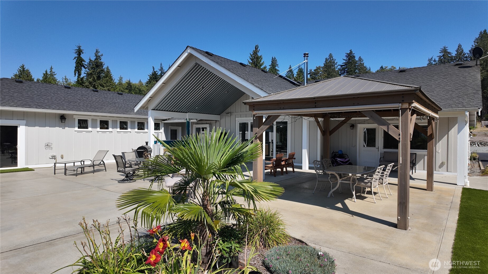 21031 Frank Waters Road Property Photo 38