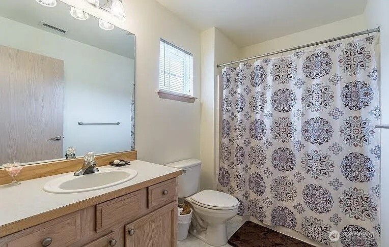 2831 Martin St Property Photo 7
