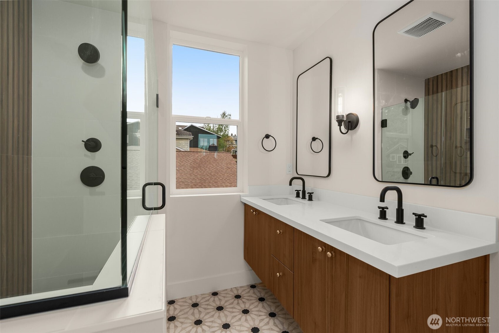 7403 Dayton Avenue Property Photo 14