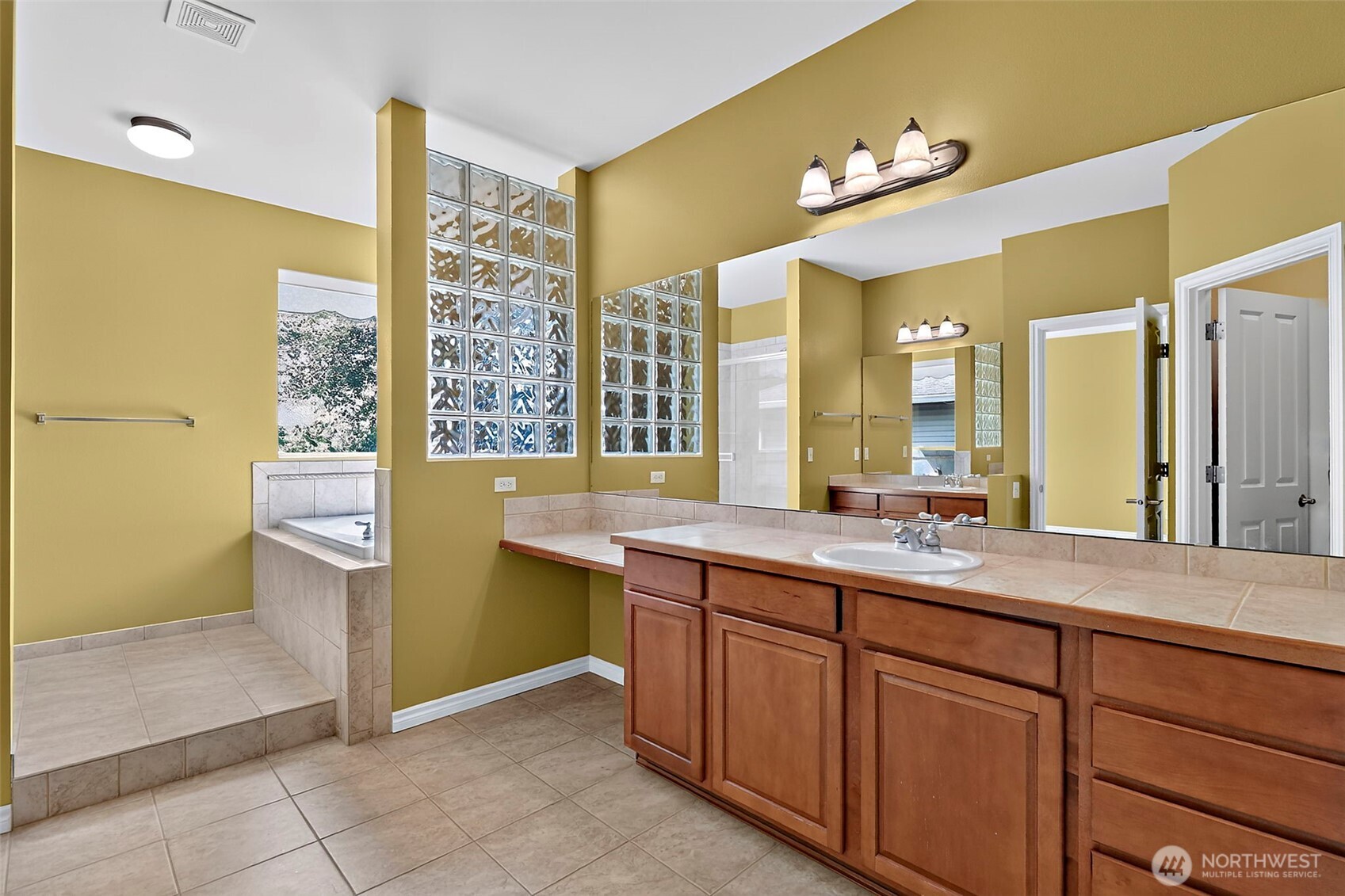 6733 Montevista Drive Property Photo 21