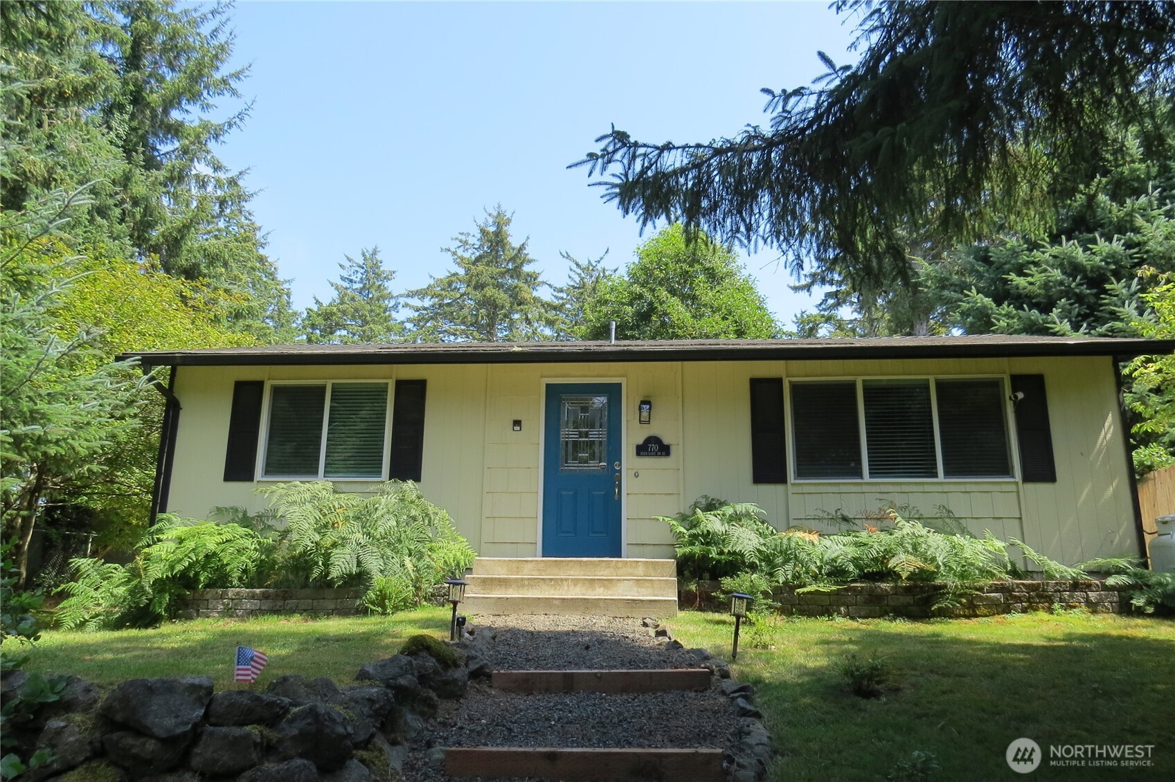 770 Duck Lake Drive Property Photo 4