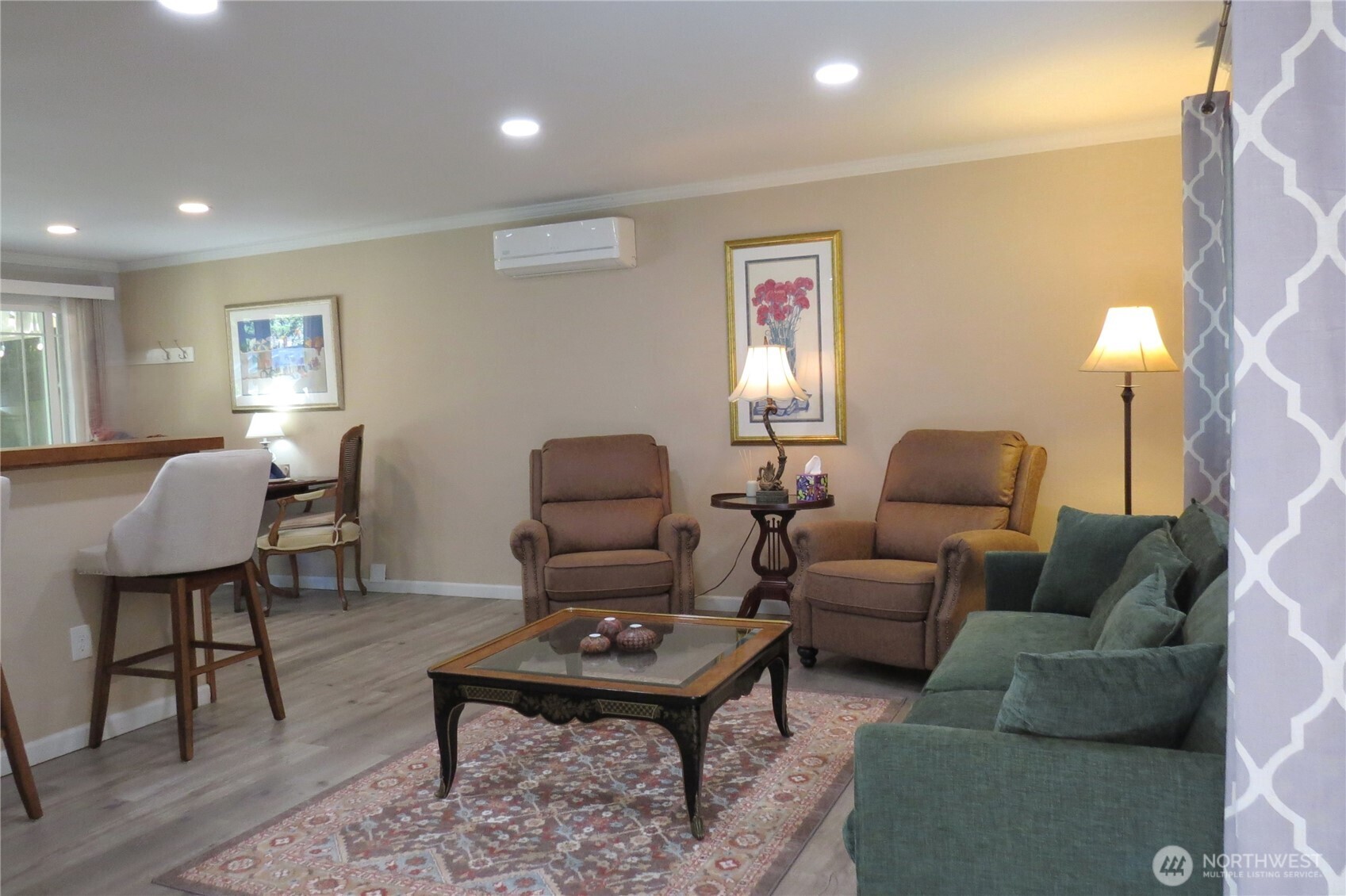 770 Duck Lake Drive Property Photo 5