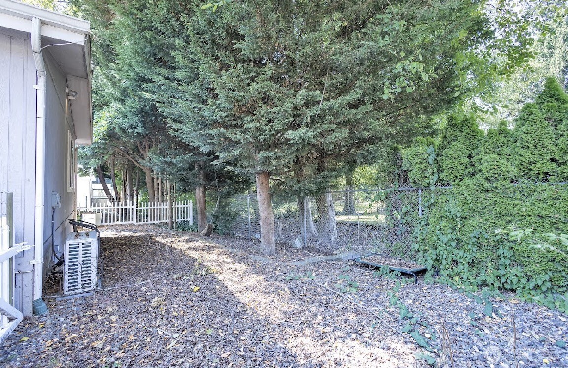11100 4th Avenue 31 Property Photo 15