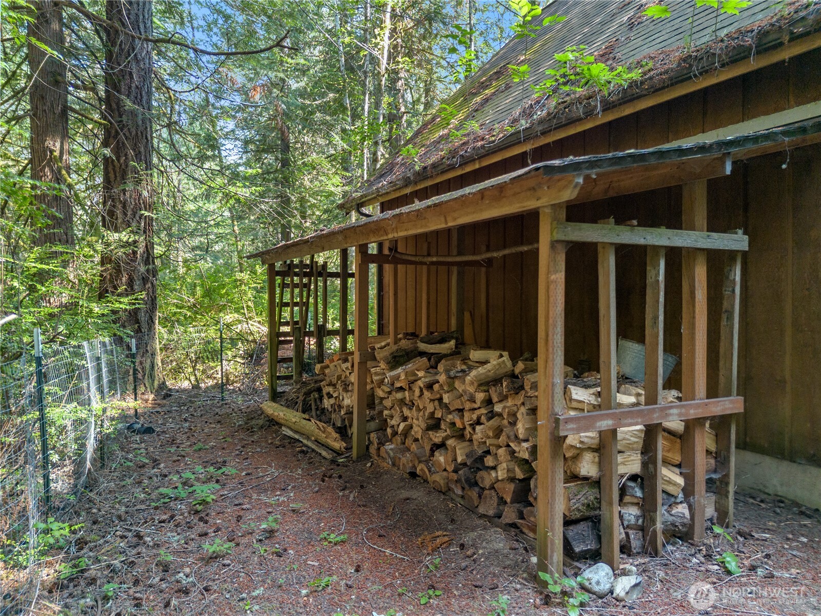 81 E Sylvan Road Property Photo 6