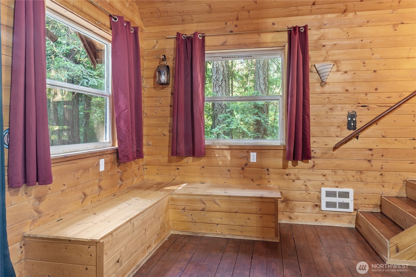 81 E Sylvan Road Property Photo 8