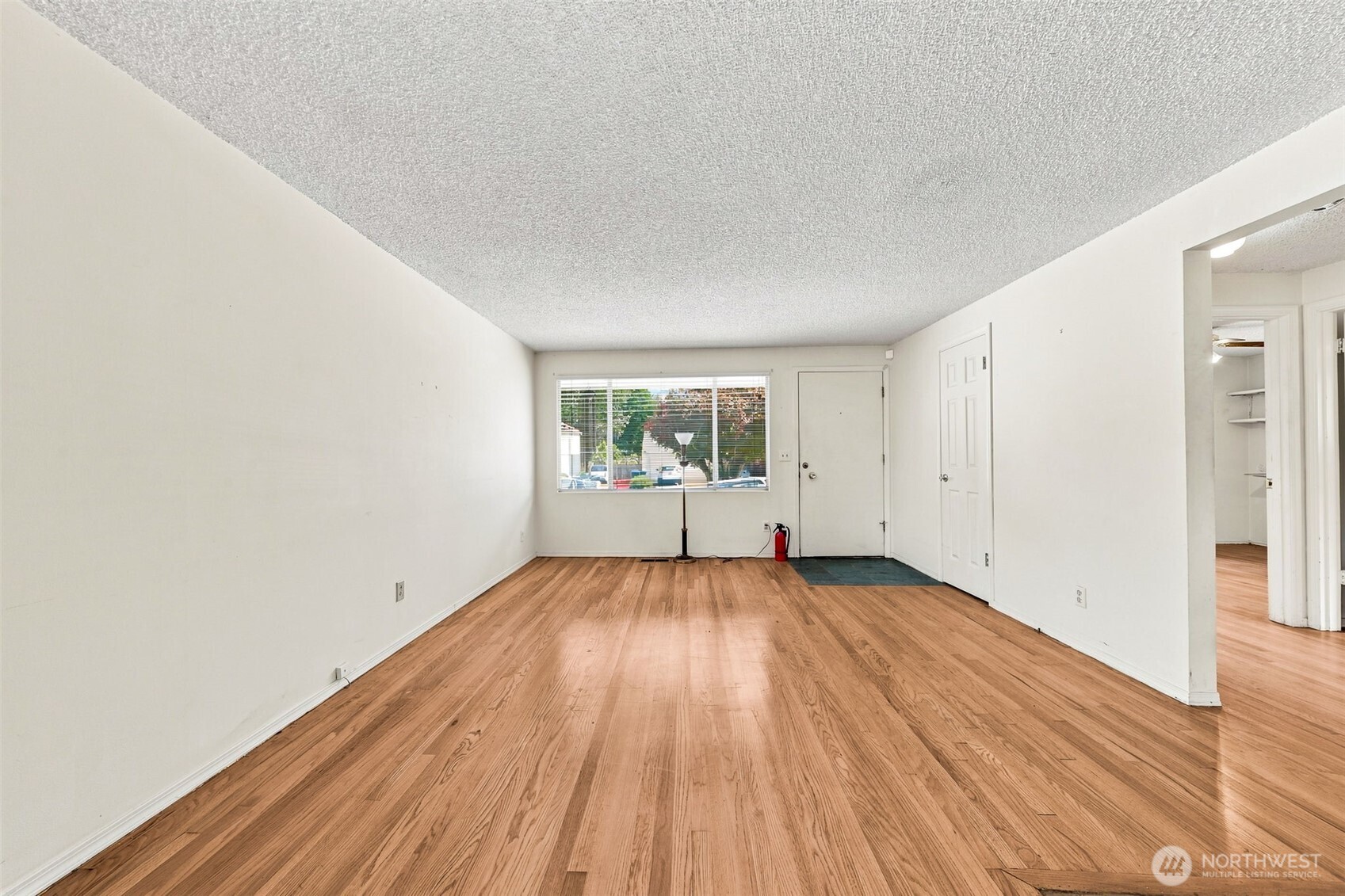 1111 Pierce Avenue Property Photo 4