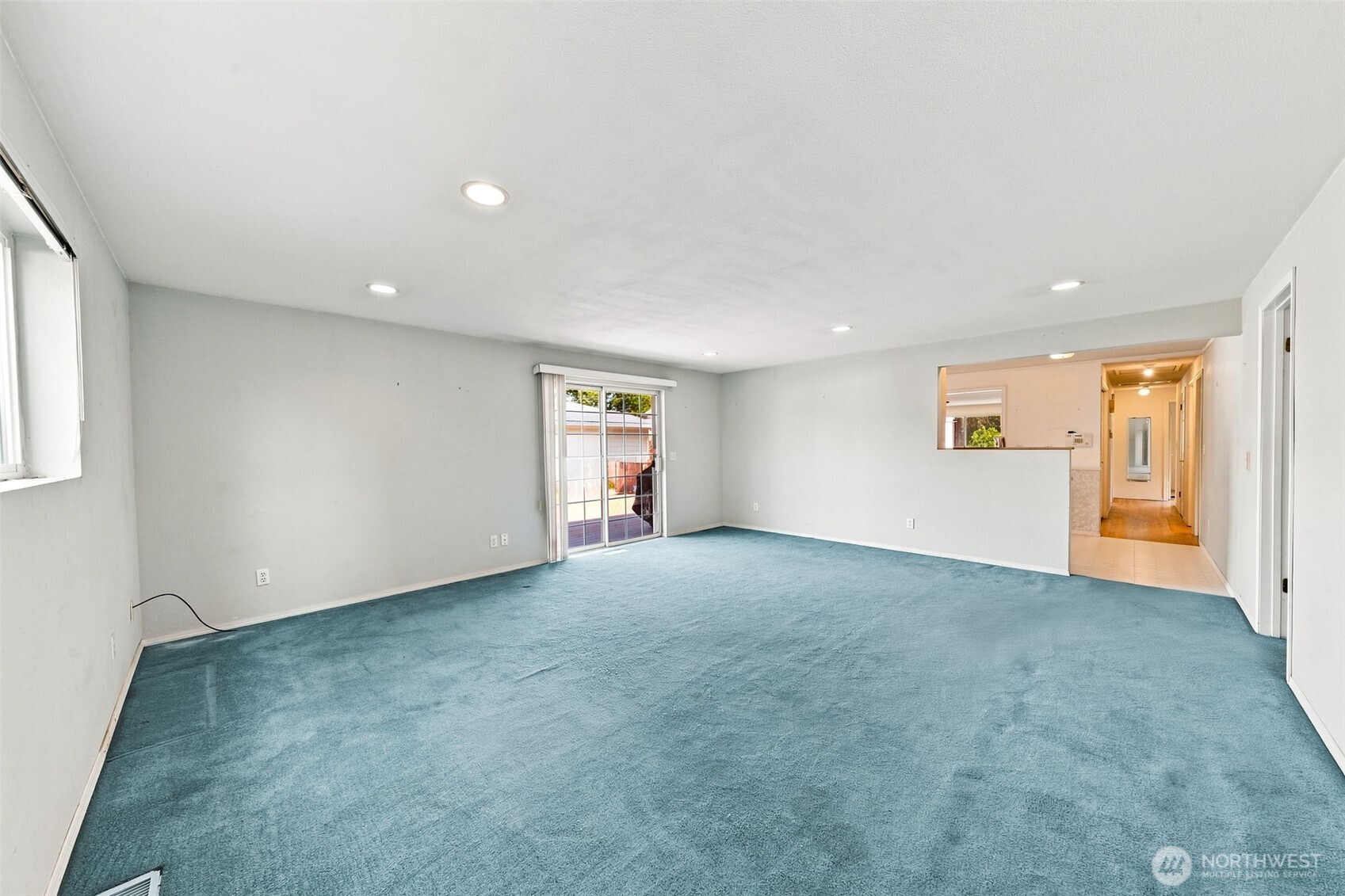 1111 Pierce Avenue Property Photo 8