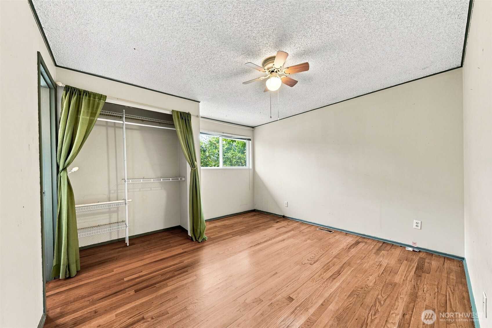 1111 Pierce Avenue Property Photo 11