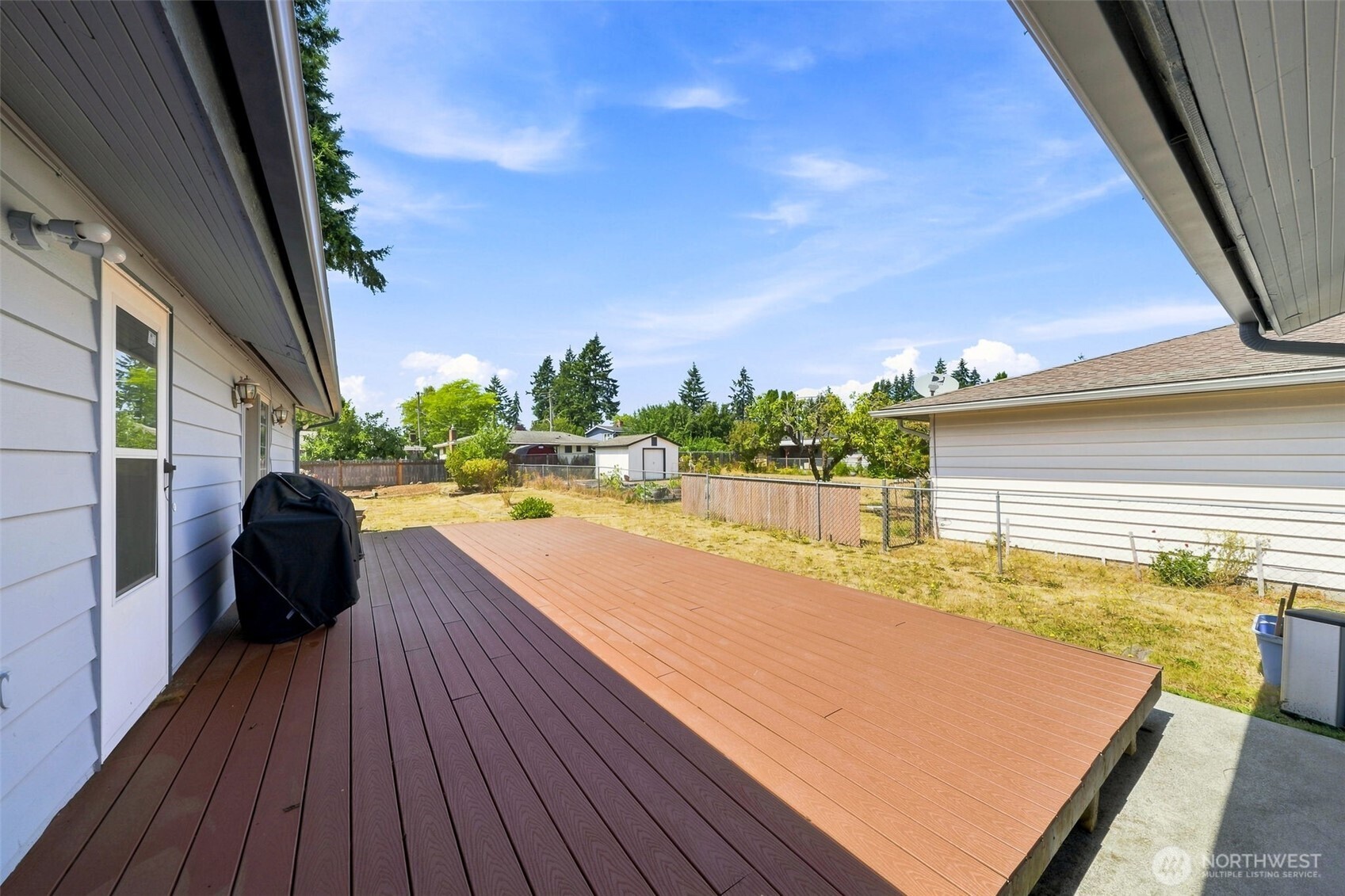 1111 Pierce Avenue Property Photo 25