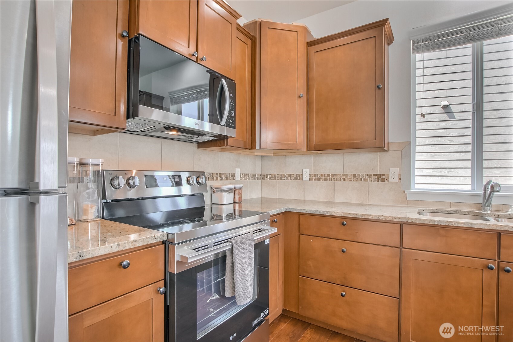 4019 202nd Street Property Photo 13