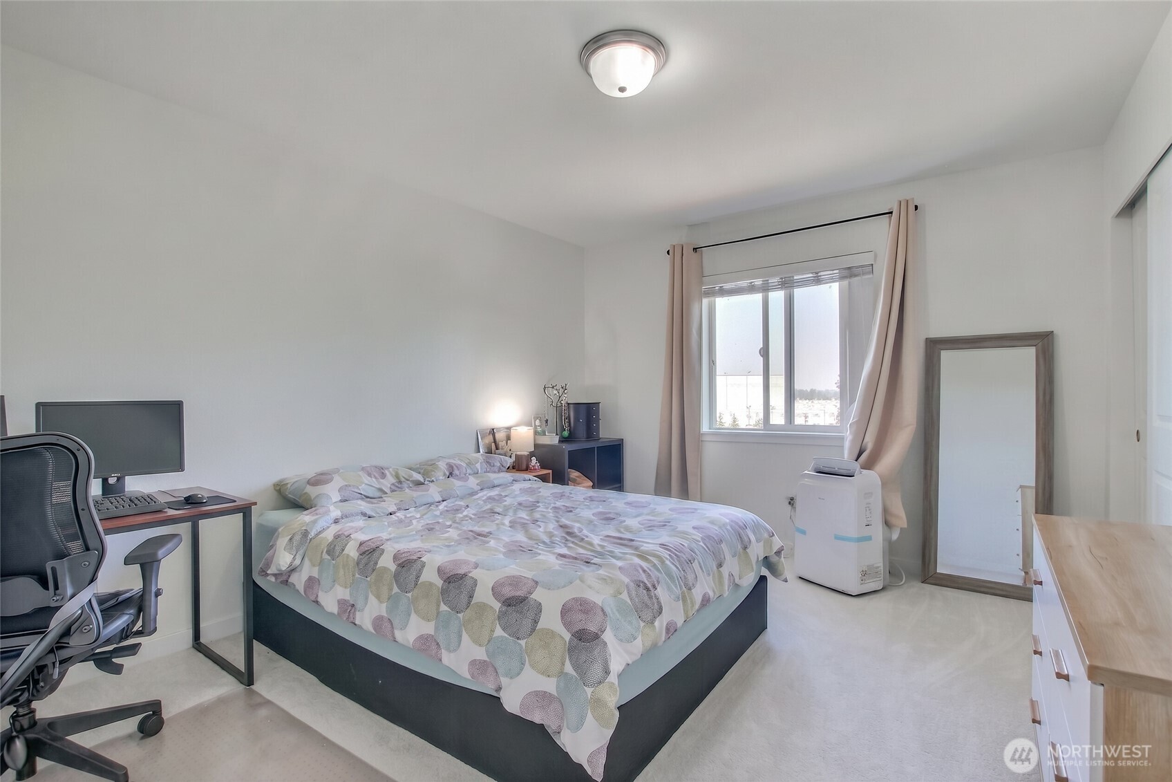 4019 202nd Street Property Photo 17