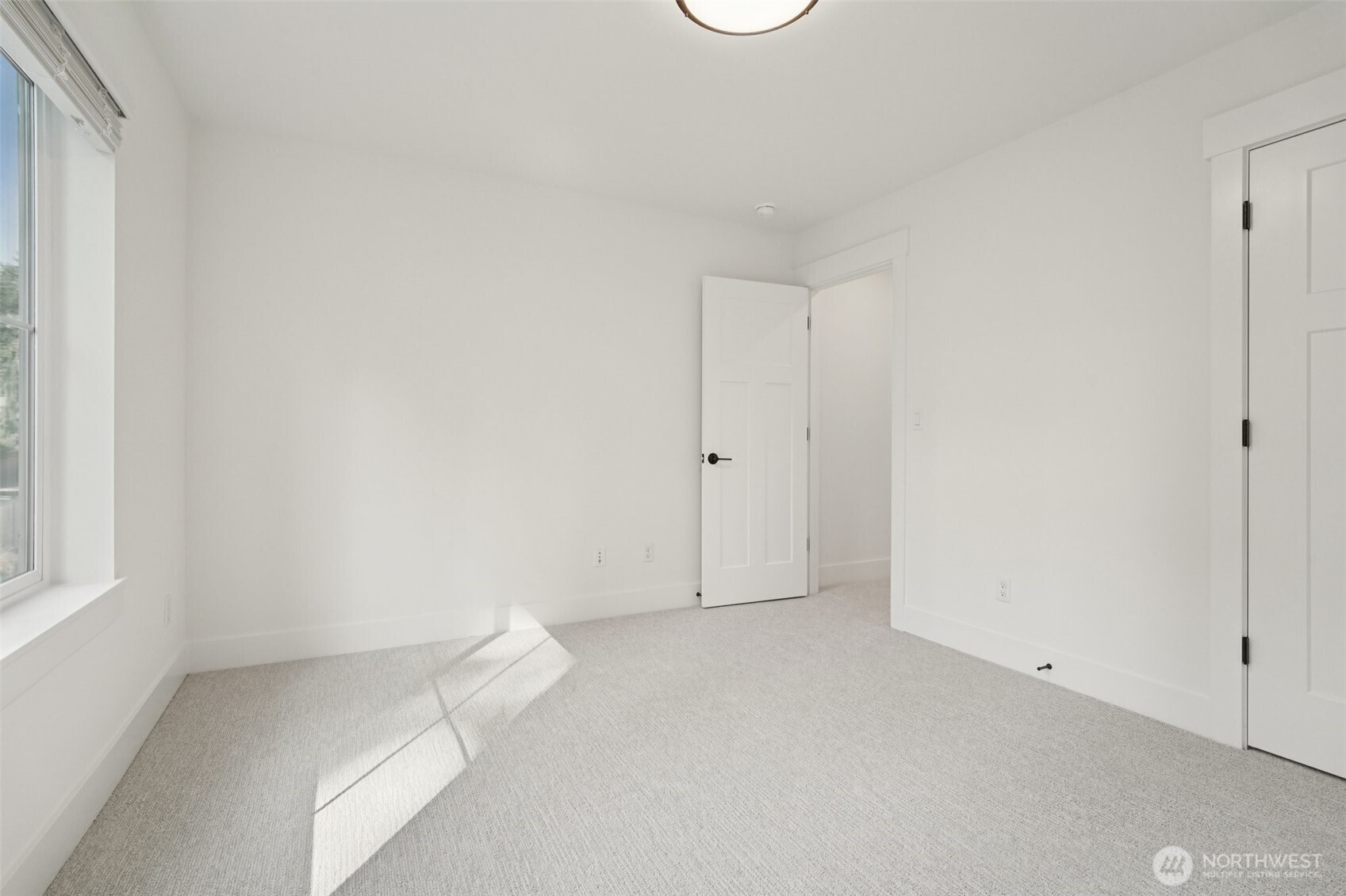 8014 222nd Street Property Photo 24