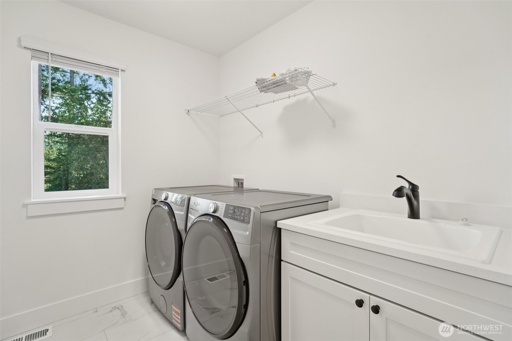 8014 222nd Street Property Photo 25