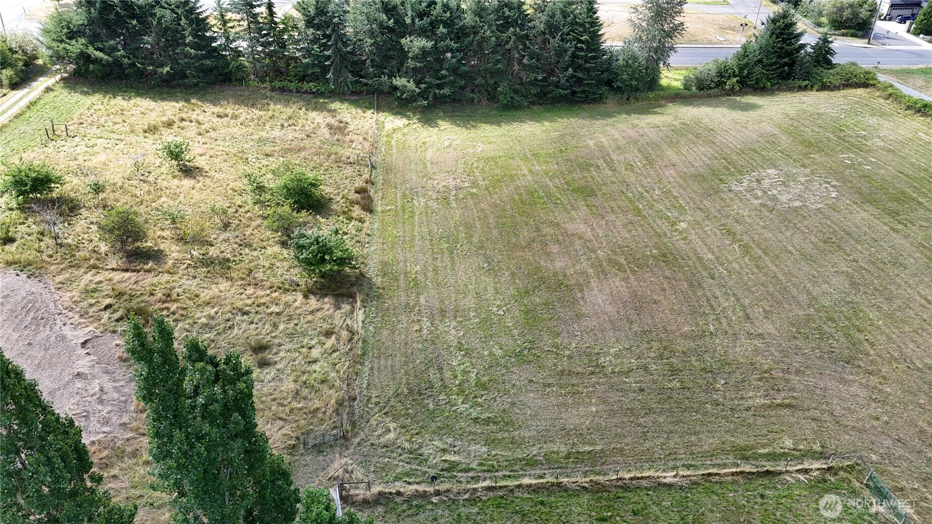 2660 Thornton Road Property Photo 4