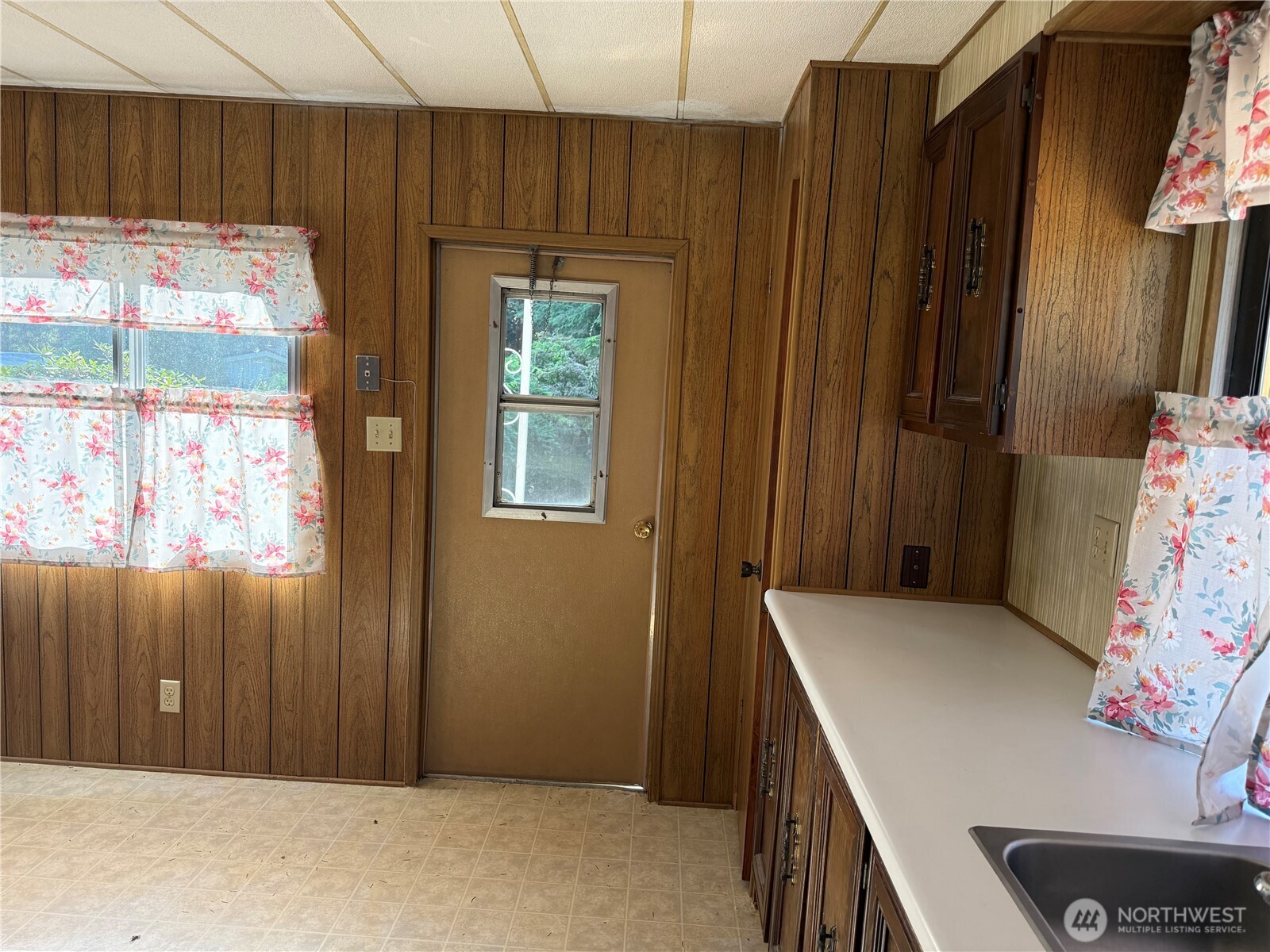 2419 Jahn Ave Nw 28 Property Photo 28
