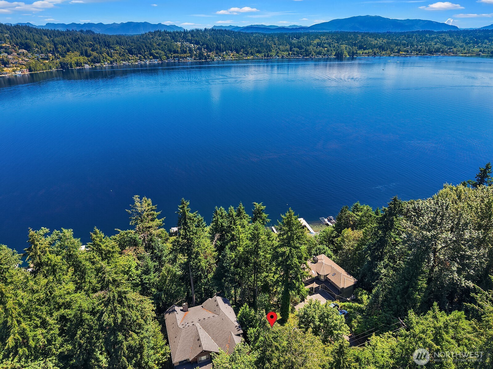 1464 W Lake Sammamish Parkway Property Photo 3