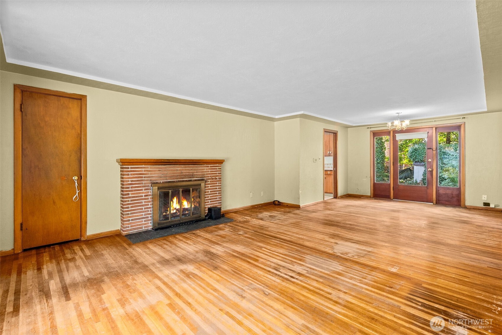 8212 South Sw Property Photo 5