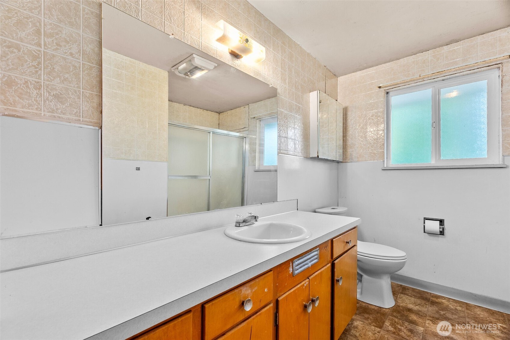 8212 South Sw Property Photo 16