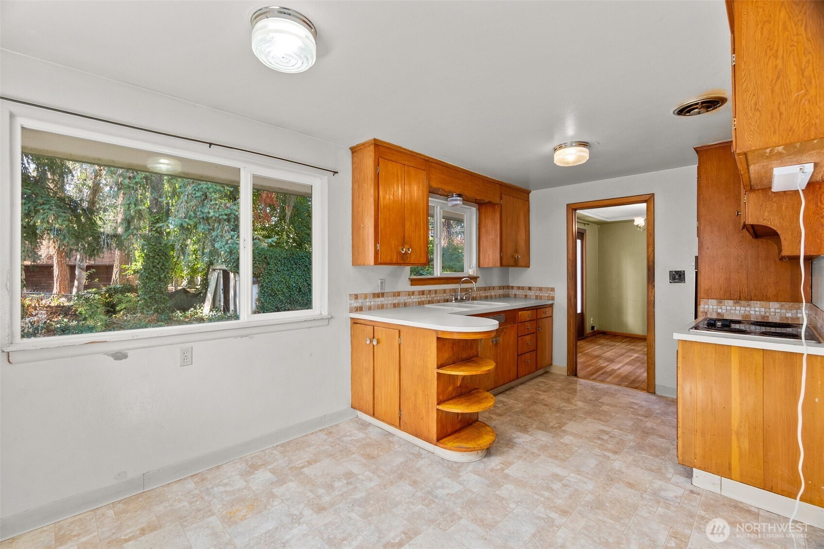 8212 South Sw Property Photo 23