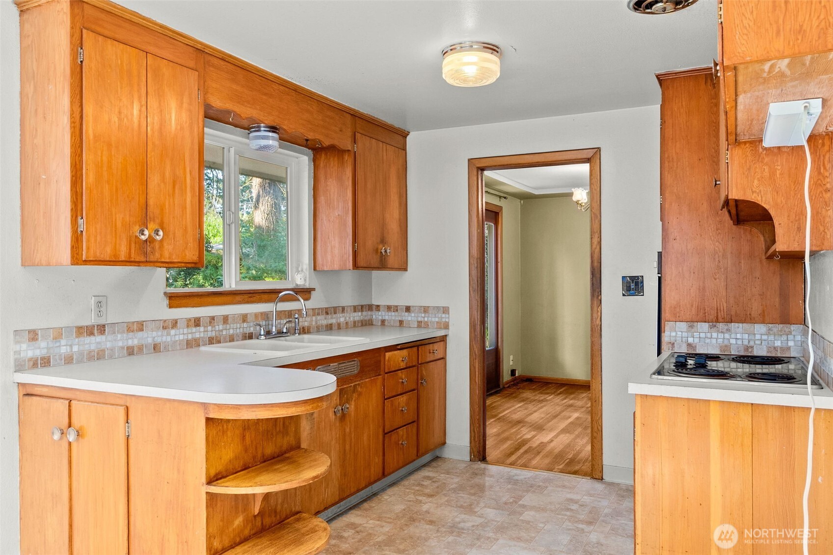 8212 South Sw Property Photo 25