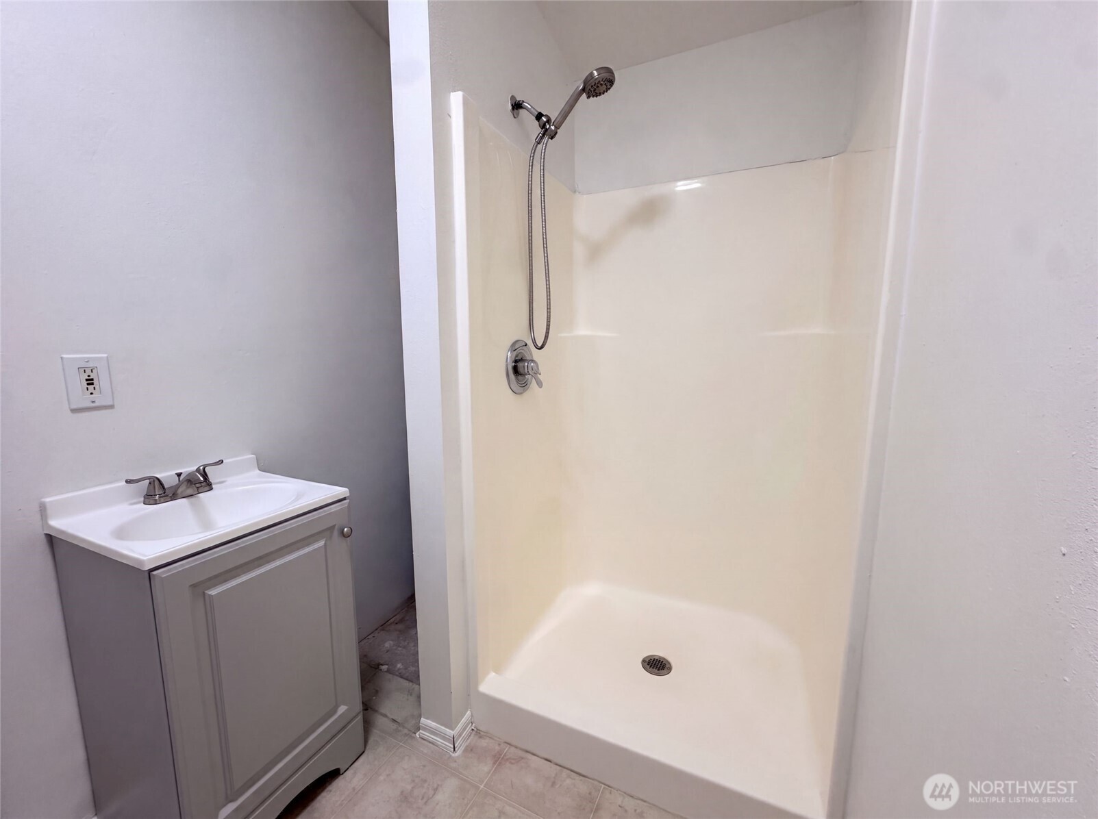 7507 Lower Ridge Road Property Photo 13
