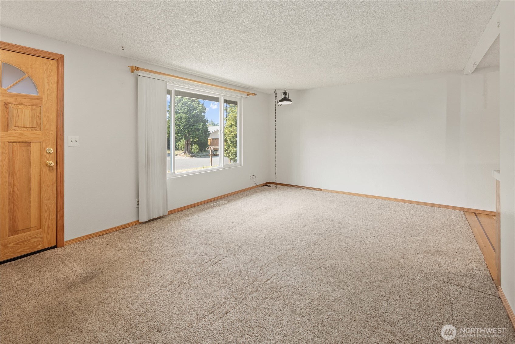 13611 62nd Avenue Property Photo 9
