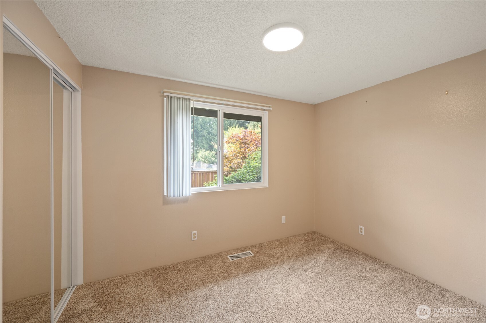 13611 62nd Avenue Property Photo 20