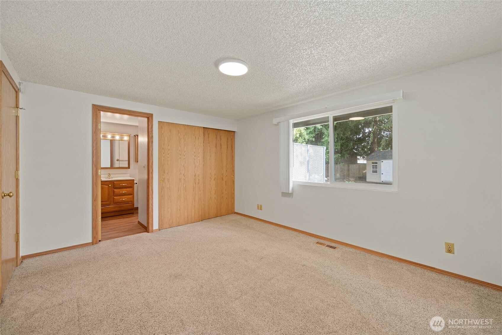 13611 62nd Avenue Property Photo 22