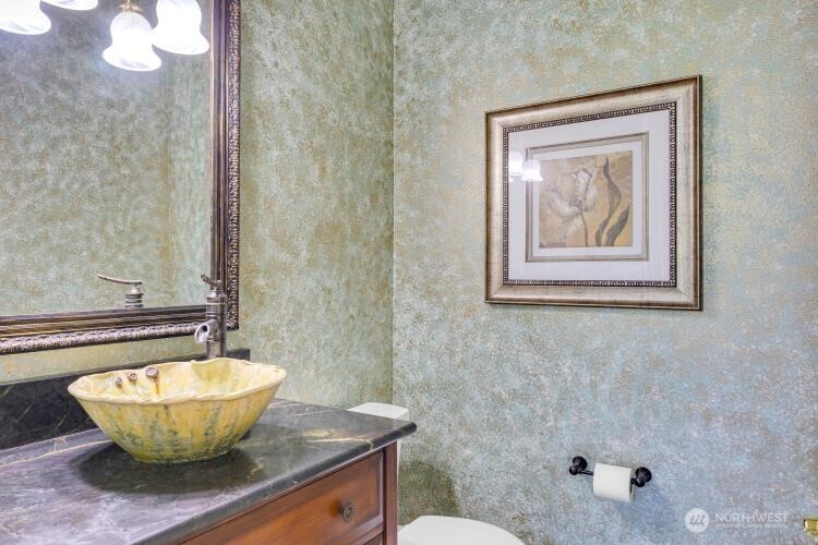 22410 Mcmurray Shore Drive Property Photo 10