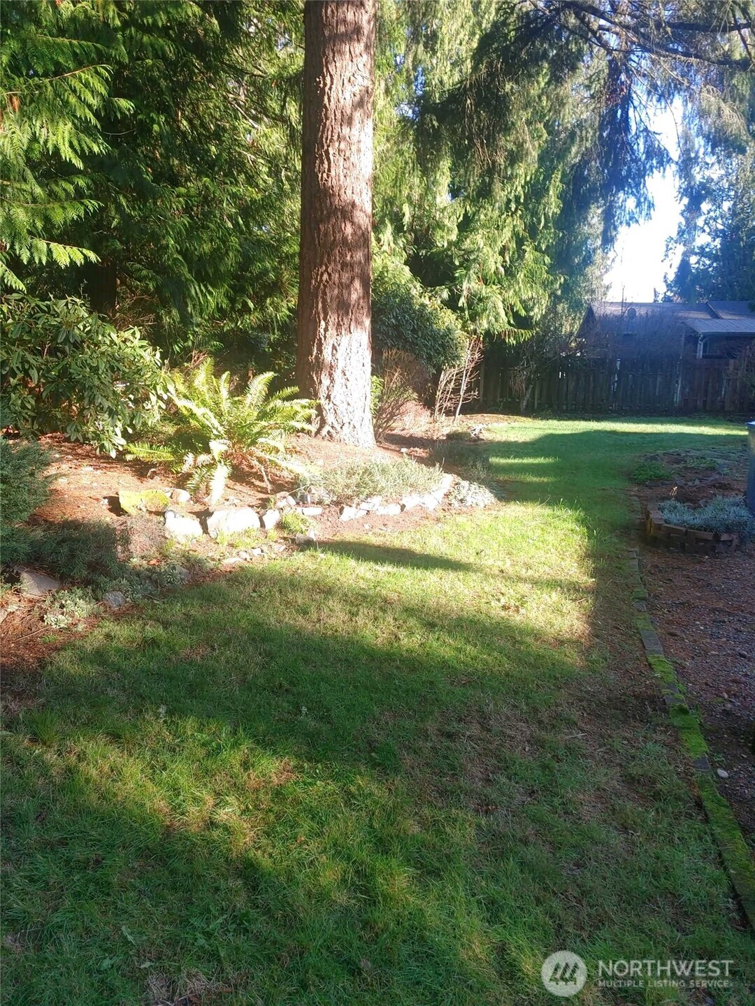 5017 143rd Street Property Photo 6