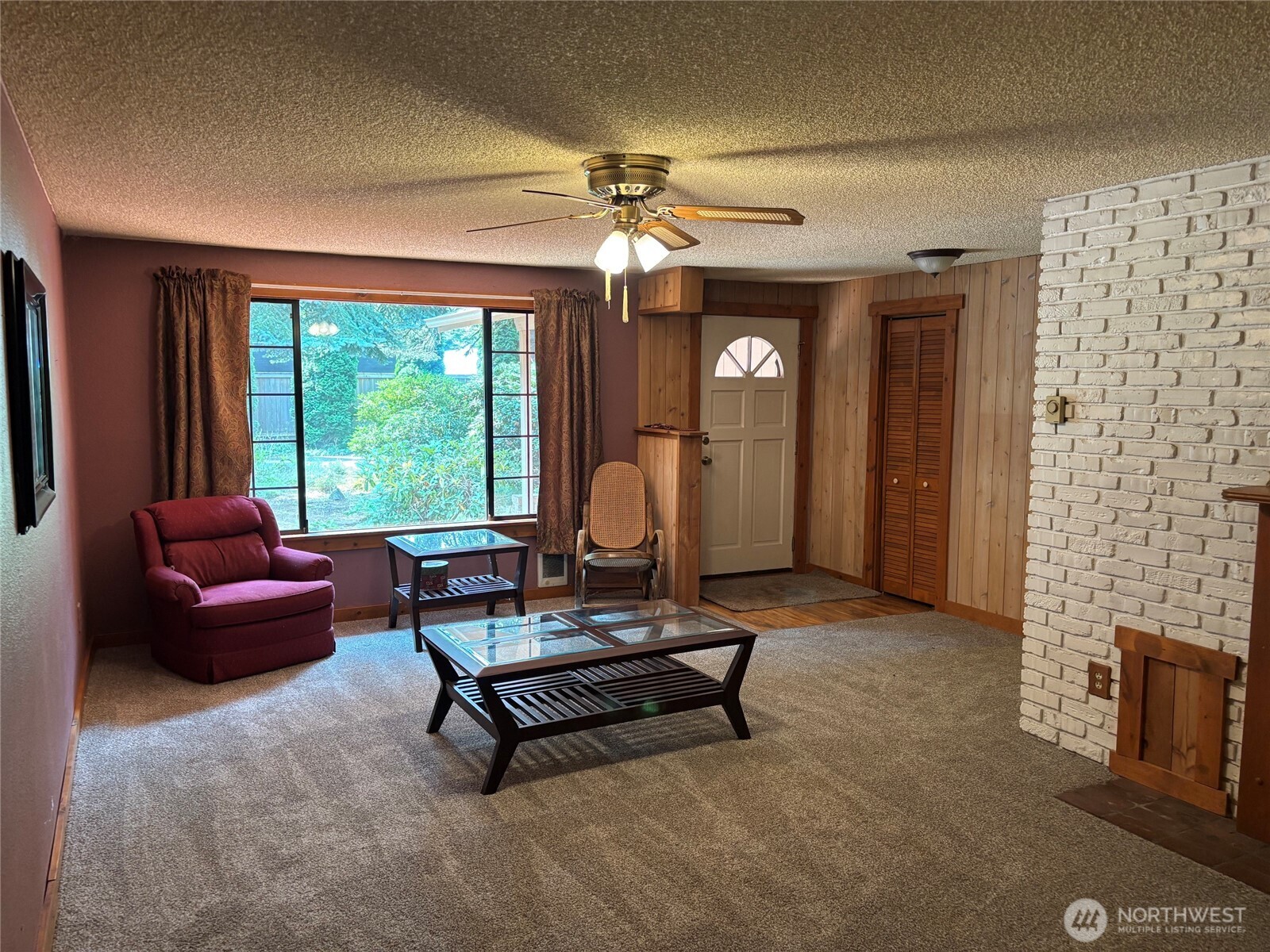 5017 143rd Street Property Photo 10