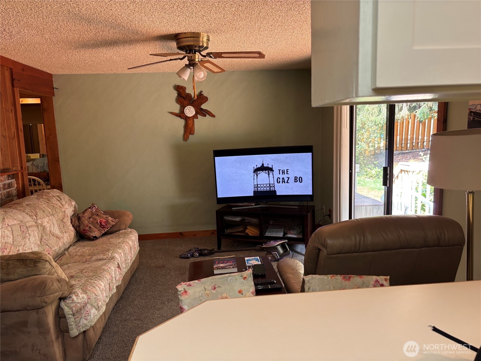 5017 143rd Street Property Photo 12