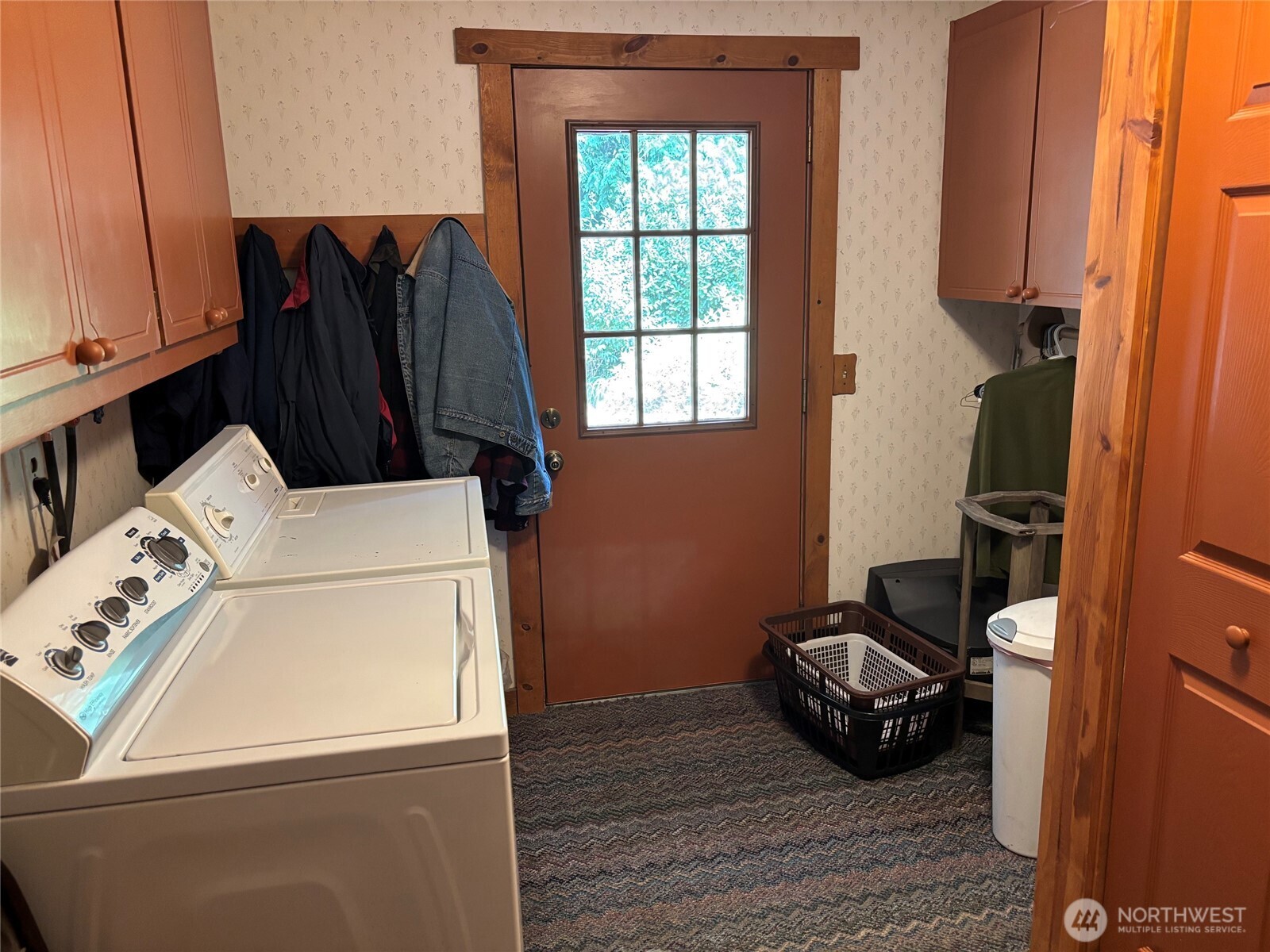 5017 143rd Street Property Photo 24