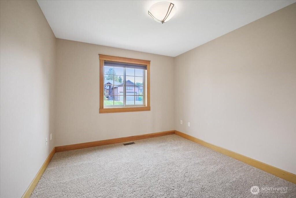 7820 S Parway Lane Property Photo 12