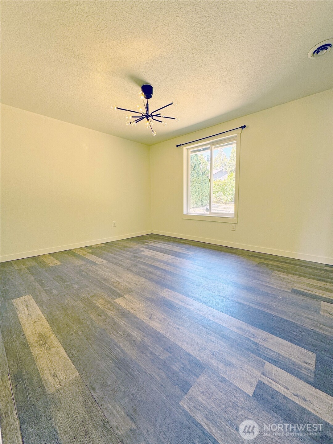 3717 S 316th Street Property Photo 16