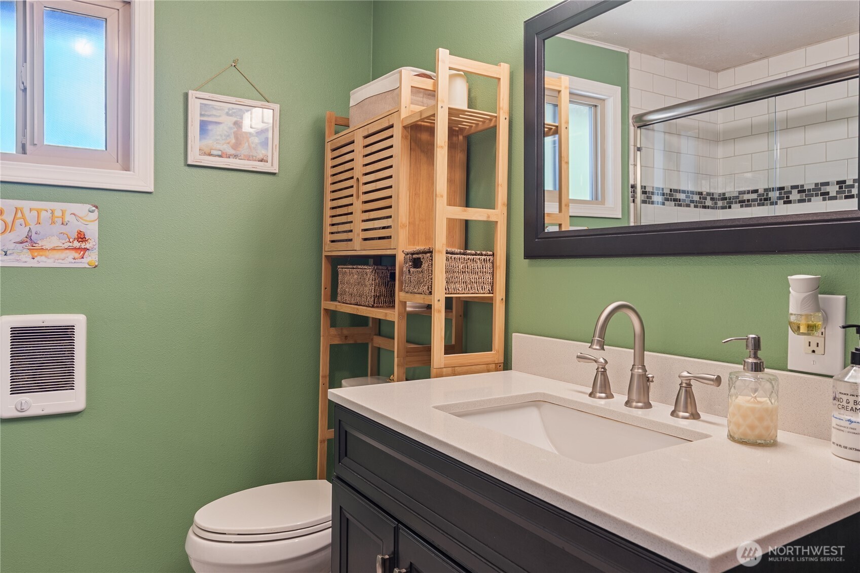 550 E Lakeshore Drive Property Photo 16