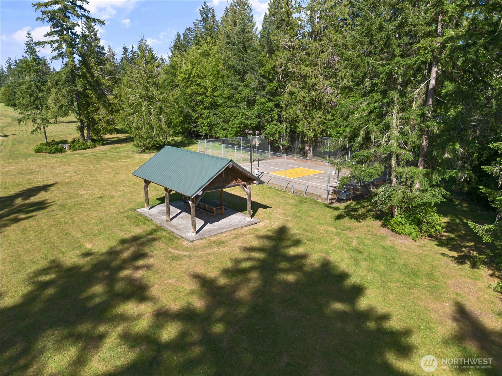 550 E Lakeshore Drive Property Photo 31