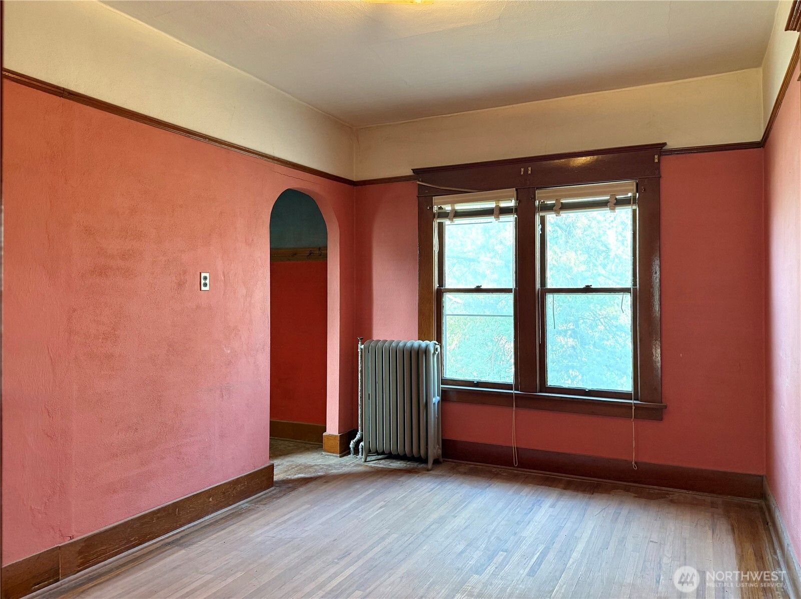 12 E 4th Avenue Property Photo 32