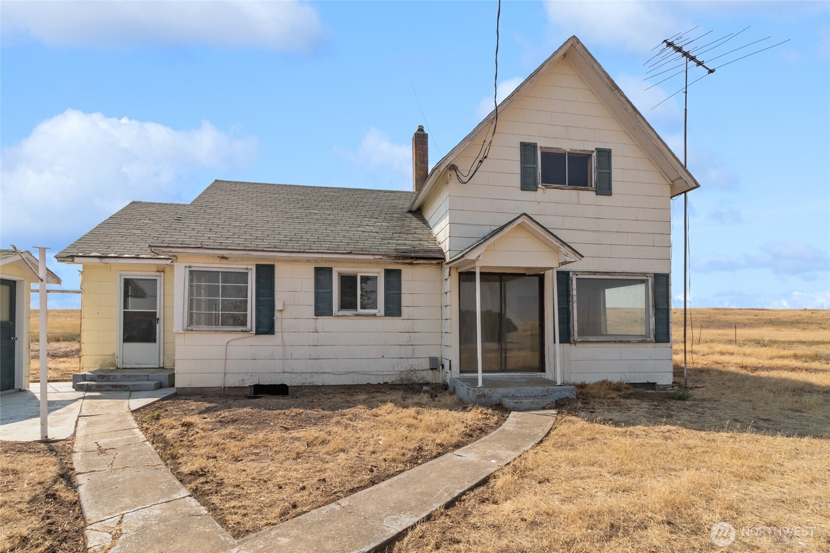 11993 Stone Road Property Photo 1