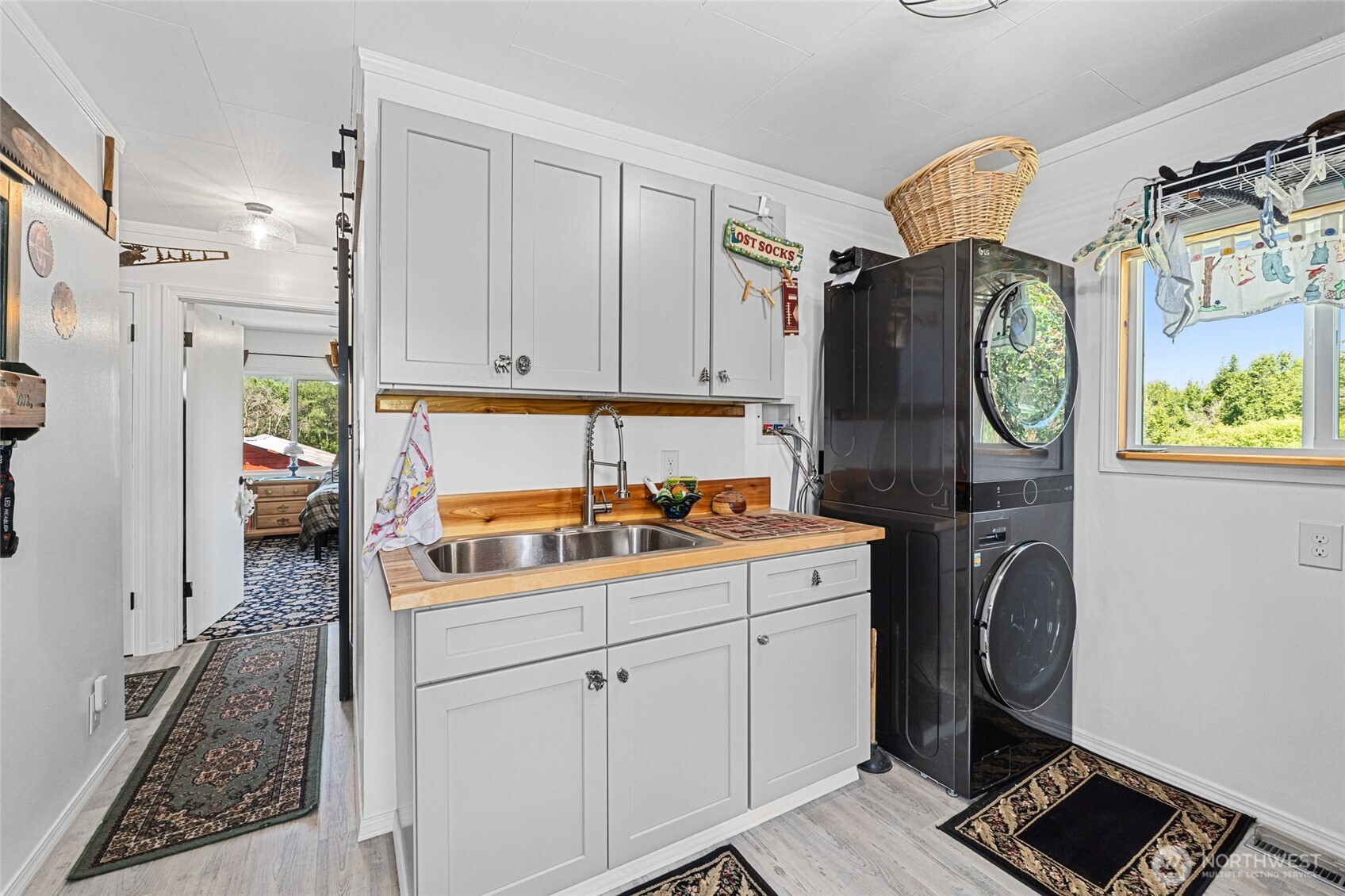 5787 Fruitland Valley Road Property Photo 10
