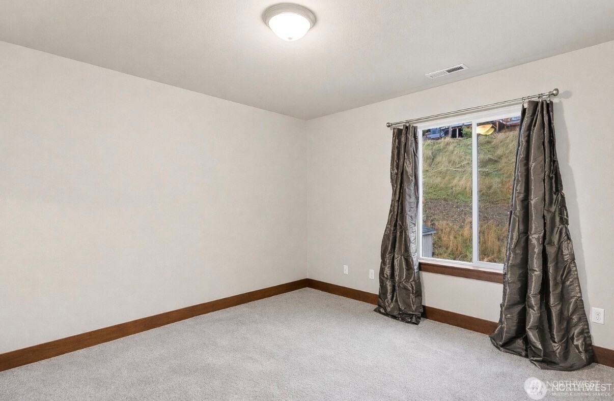 3113 Nw Delcon Court Property Photo 18