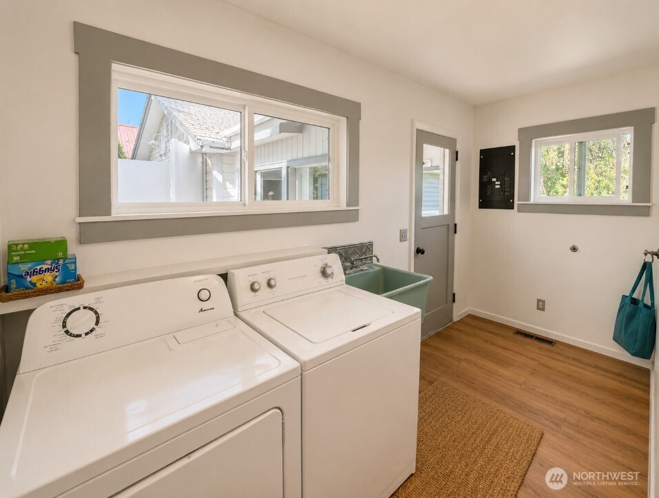 1616 Cherry Street Property Photo 25