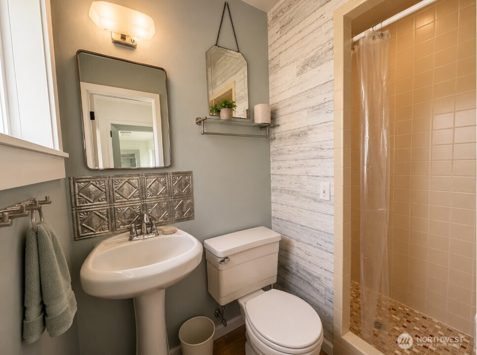 1616 Cherry Street Property Photo 26