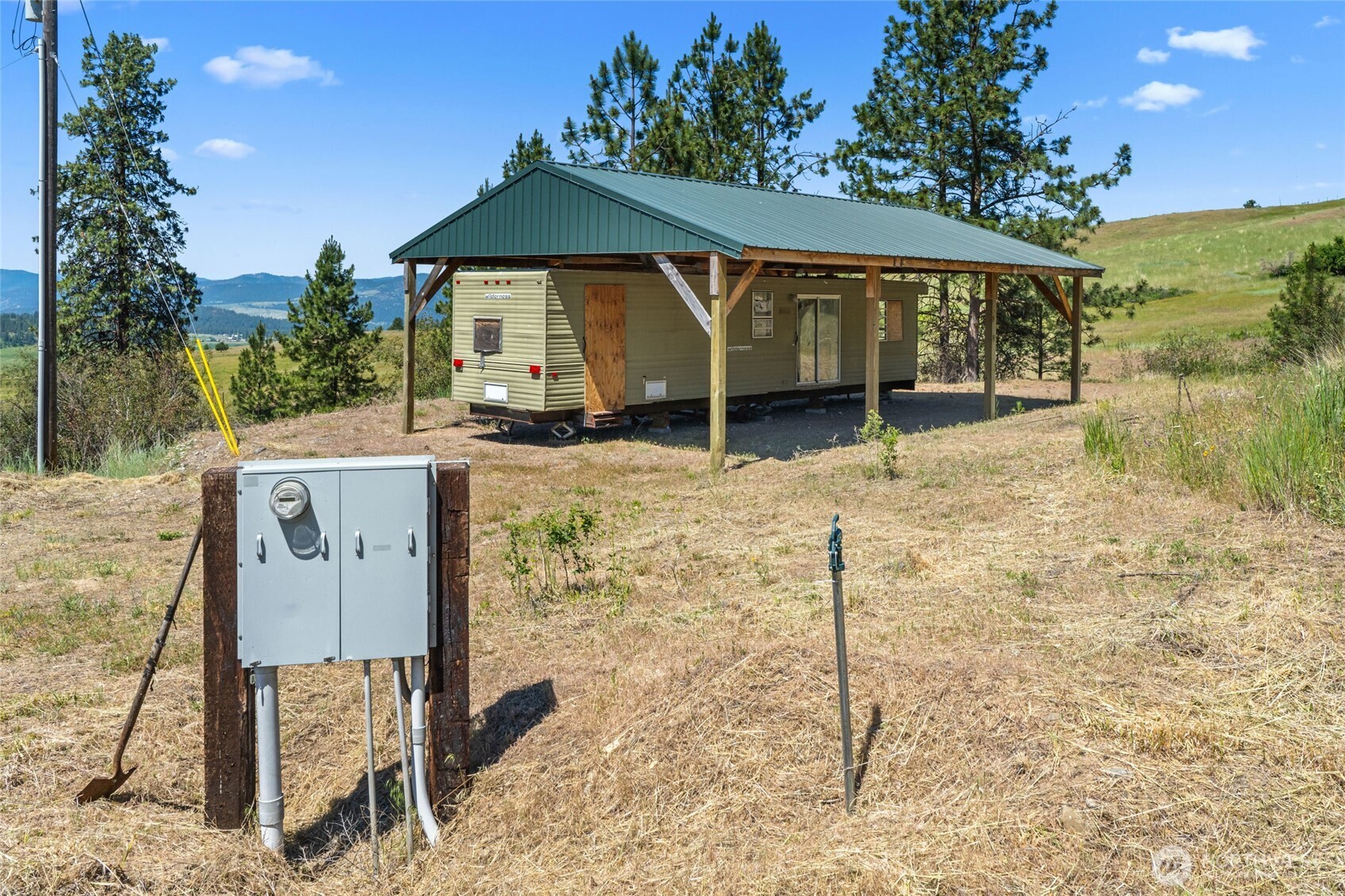 5793 Fruitland Valley Road Property Photo 8