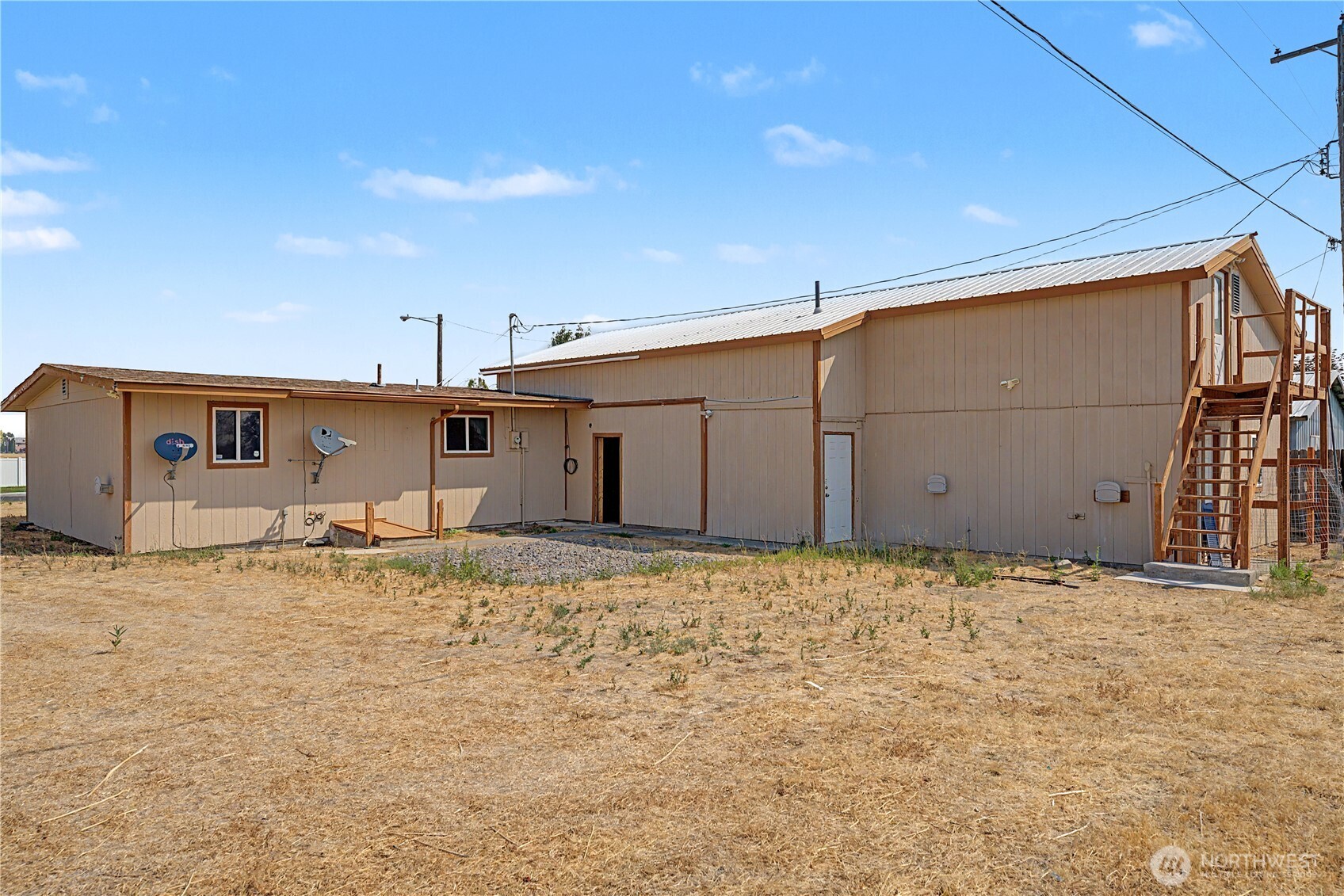 199 E Montmorency Boulevard Property Photo 3