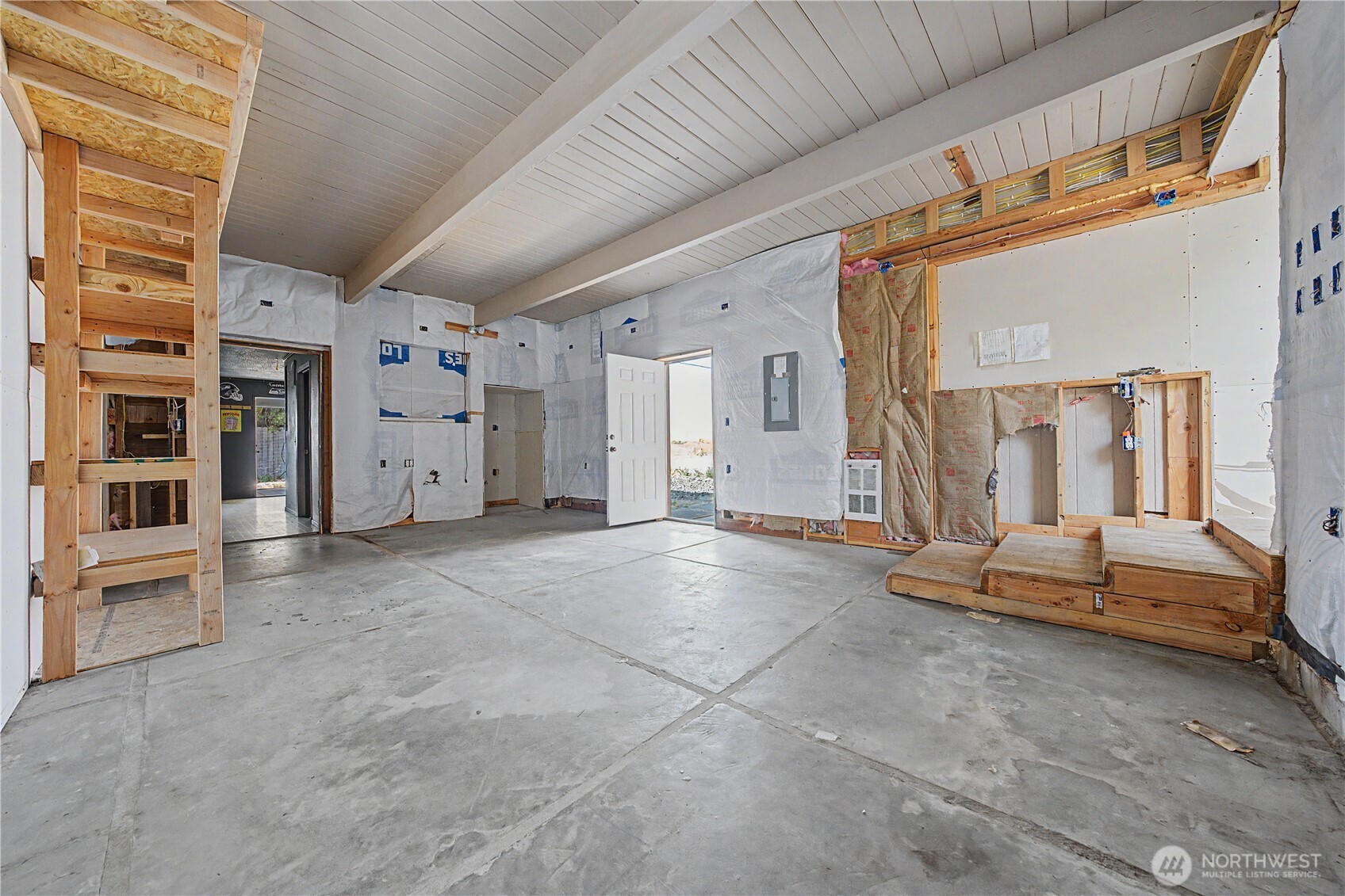 199 E Montmorency Boulevard Property Photo 16